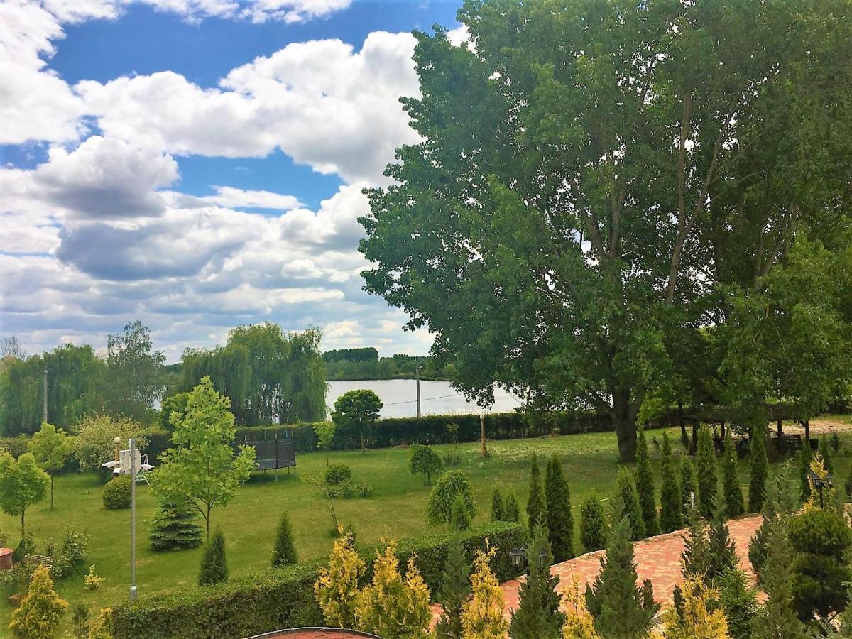 Termal Apartman นีย์รบาตอร์ ภายนอก รูปภาพ